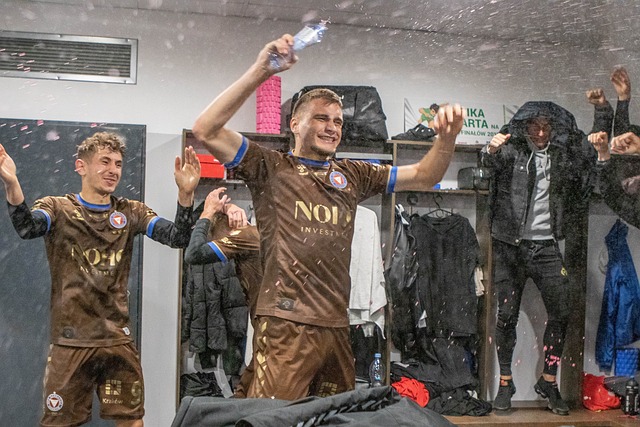 新鹏城官方：杜加利奇将在合同期满后正式离队