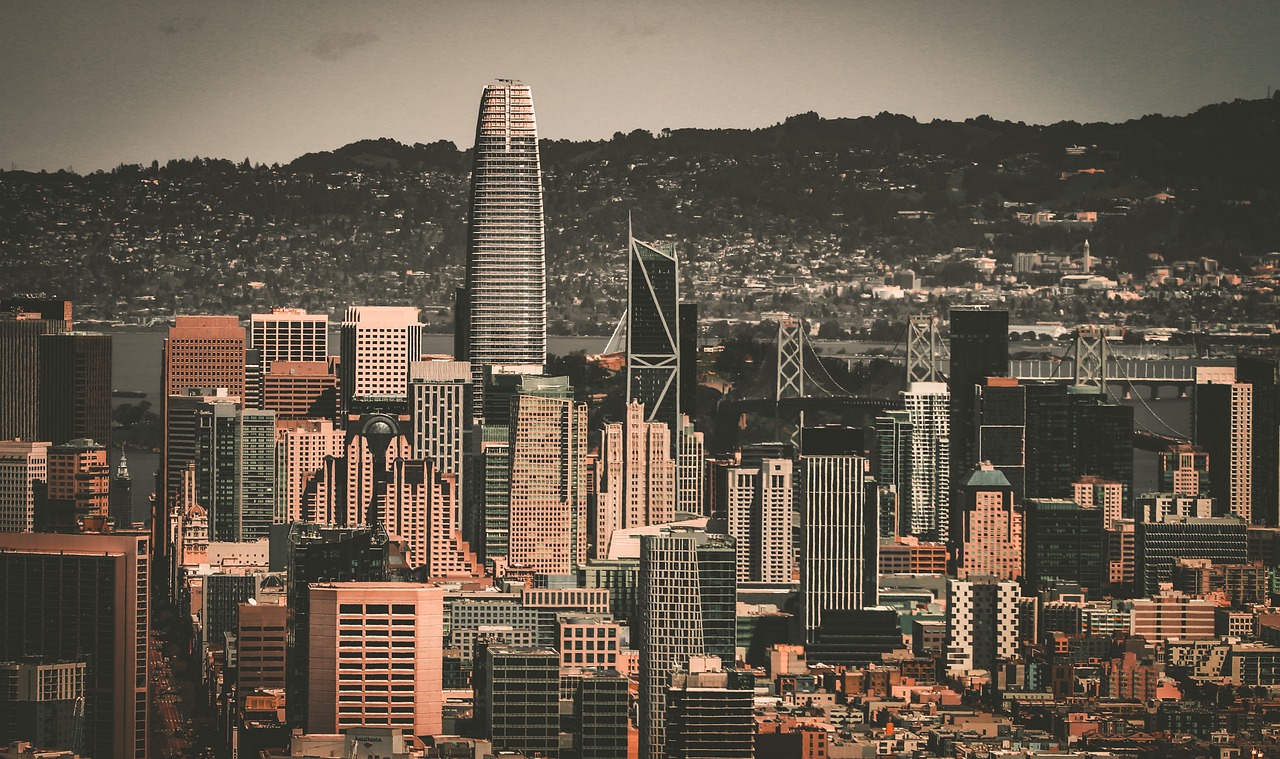 签到2027年！山东泰山续约中超最贵外援，克雷桑入籍或助国足！