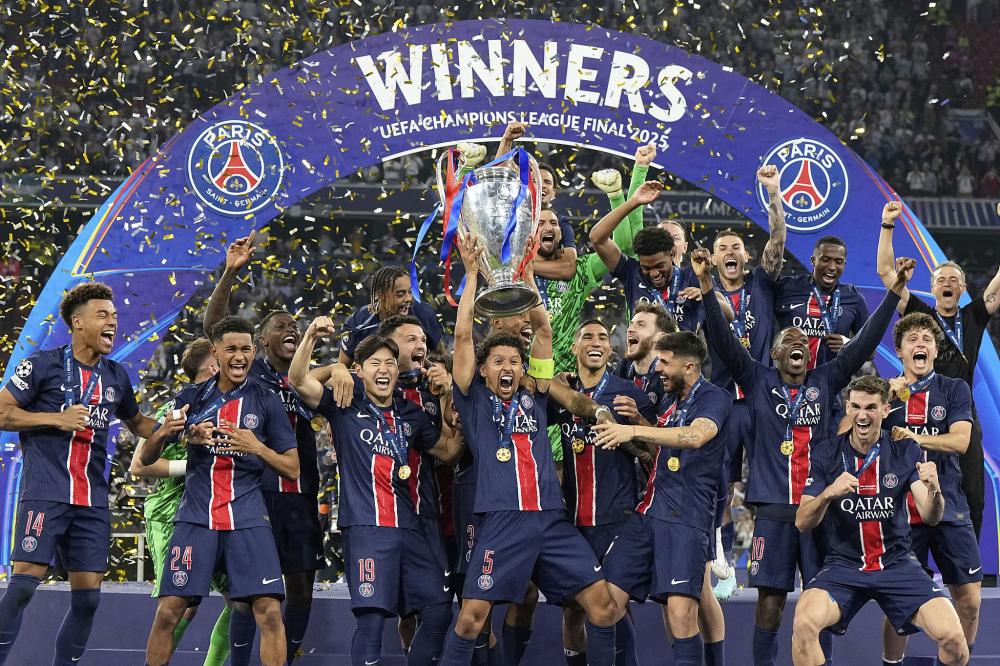 洛塞尔索：安哥拉球员身体素质出色，我们很难找到进球机会